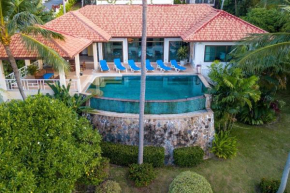 Family 3 bedrooms villa with sea view